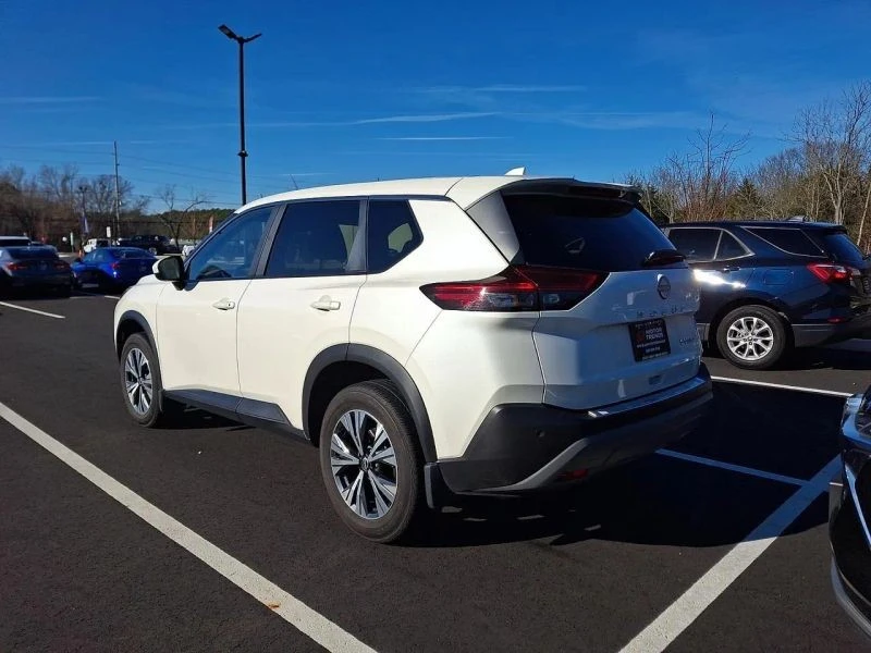 2023 Nissan Rogue - Image 3 of 5