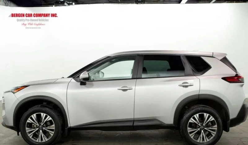 2023 Nissan Rogue - Image 5 of 12