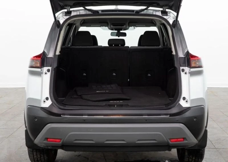 2023 Nissan Rogue - Image 12 of 12