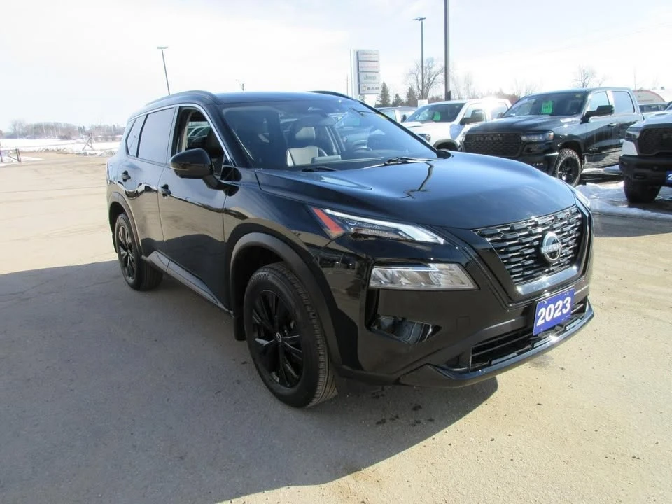 2023 Nissan Rogue - Image 3 of 20