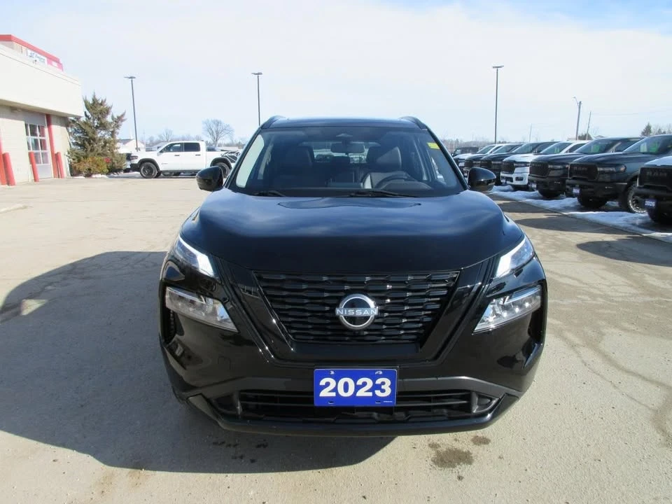 2023 Nissan Rogue - Image 2 of 20