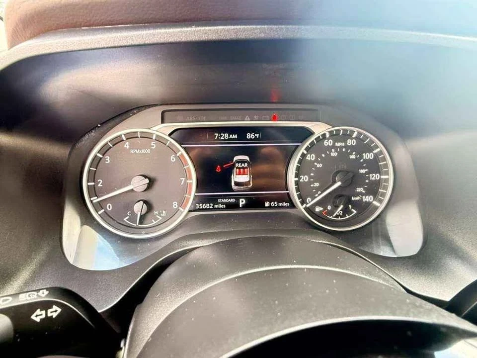 2023 Nissan Rogue - Image 12 of 12