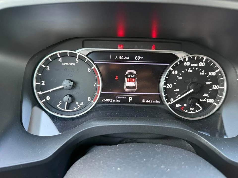 2023 Nissan Rogue - Image 6 of 10
