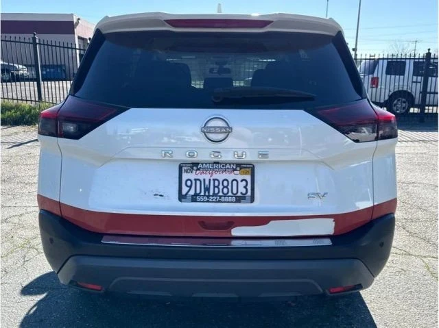 2023 Nissan Rogue - Image 4 of 12