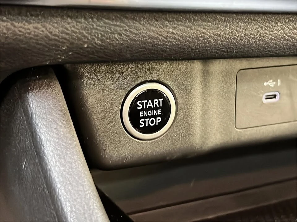 2023 Nissan Rogue - Image 20 of 20