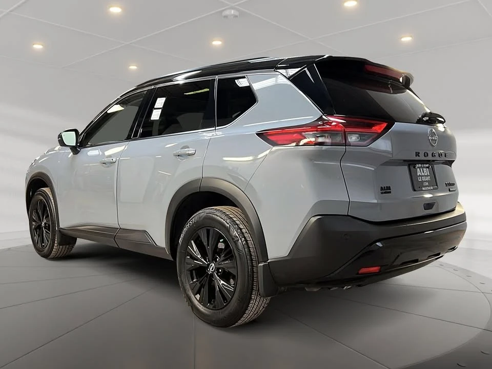 2023 Nissan Rogue - Image 6 of 20
