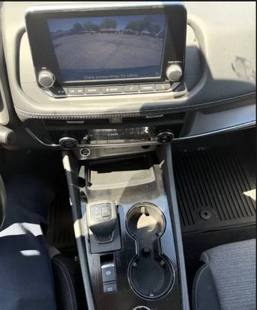 2023 Nissan Rogue - Image 3 of 16