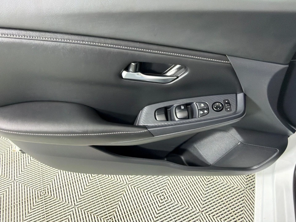 2023 Nissan Sentra 8th Gen - Image 11 of 21