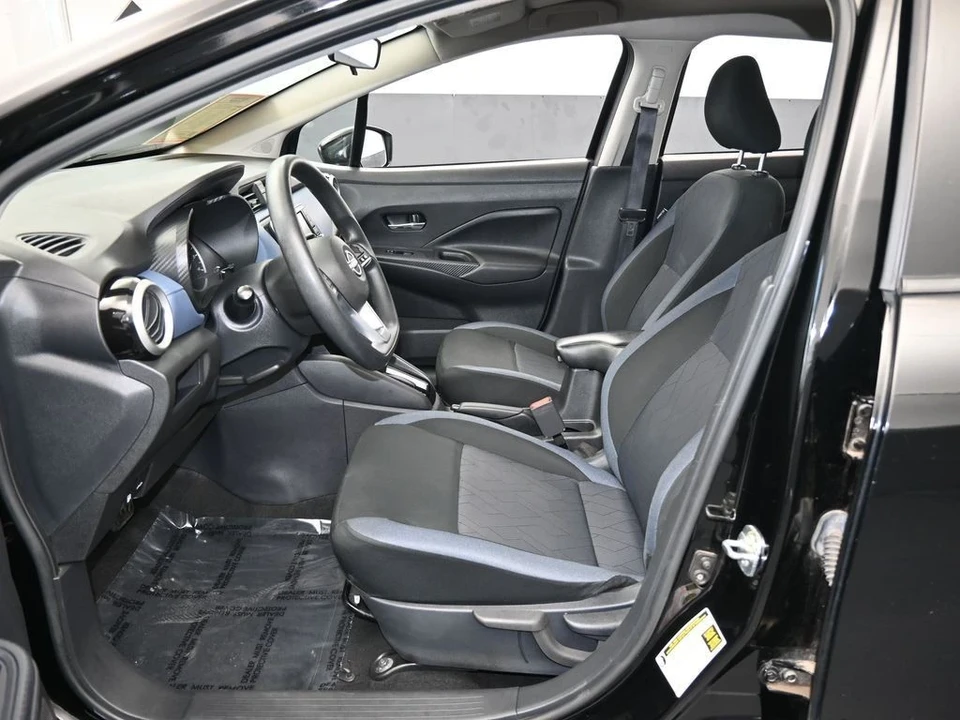 2023 Nissan Versa - Image 11 of 12