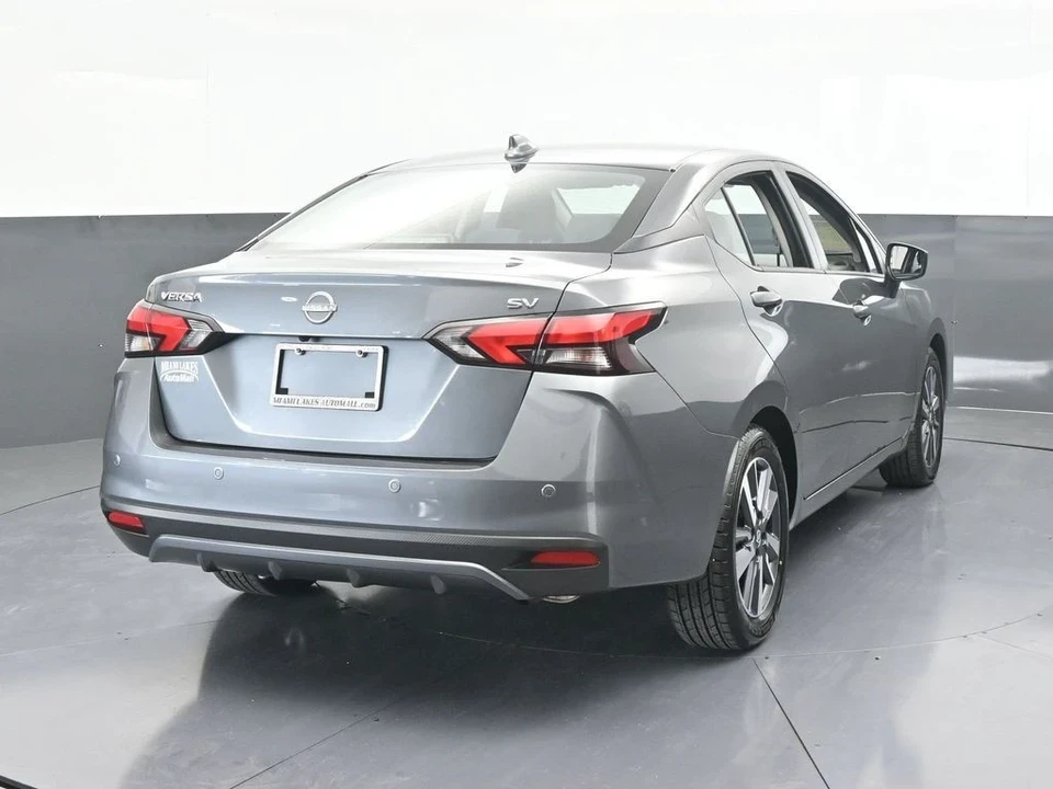 2023 Nissan Versa - Image 5 of 12