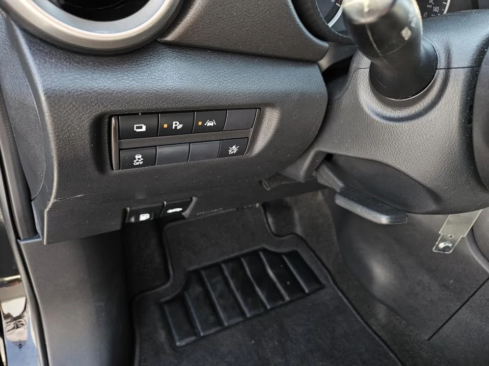 2023 Nissan Versa - Image 17 of 20