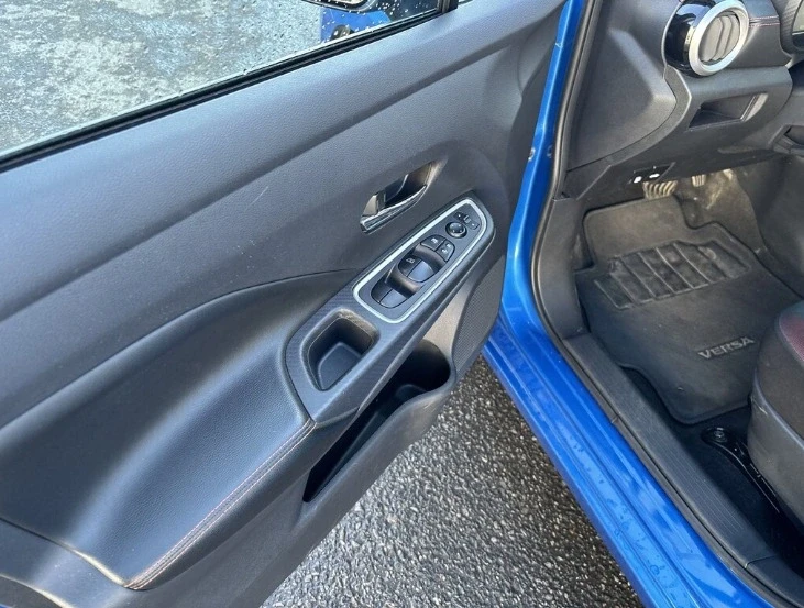 2023 Nissan Versa - Image 6 of 8