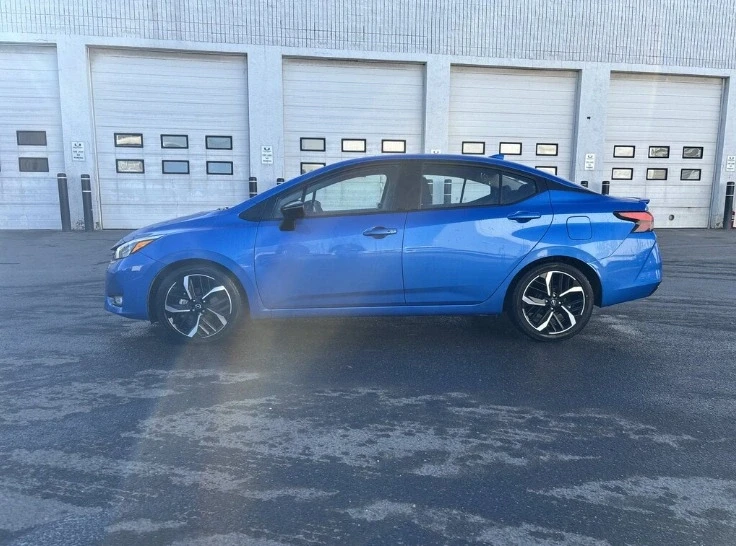 2023 Nissan Versa - Image 2 of 8