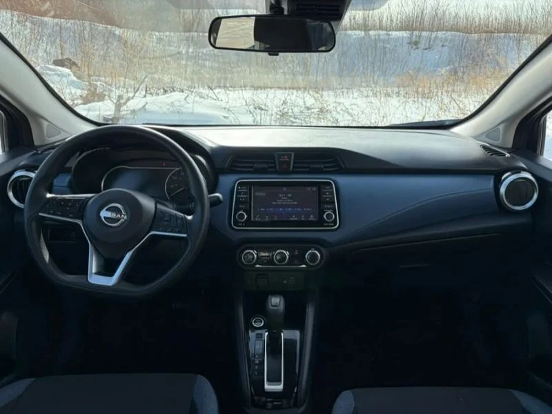 2023 Nissan Versa - Image 10 of 12