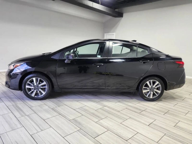 2023 Nissan Versa - Image 2 of 12