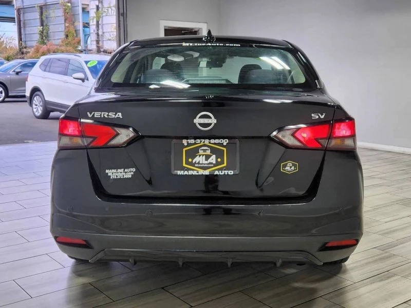 2023 Nissan Versa - Image 4 of 12