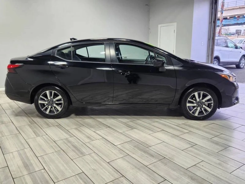 2023 Nissan Versa - Image 6 of 12