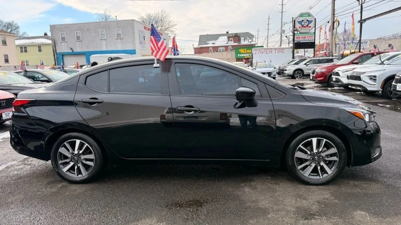 2023 Nissan Versa - Image 11 of 12