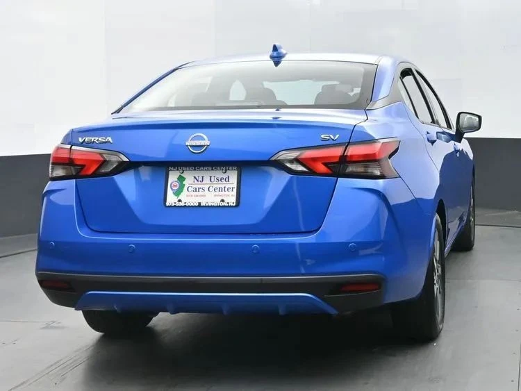 2023 Nissan Versa - Image 8 of 12