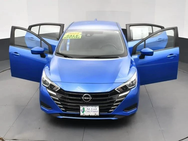 2023 Nissan Versa - Image 10 of 12