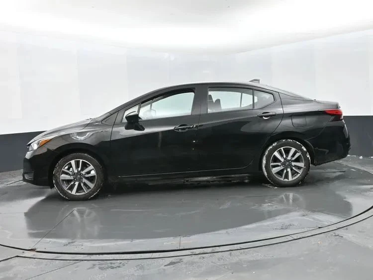 2023 Nissan Versa - Image 5 of 12