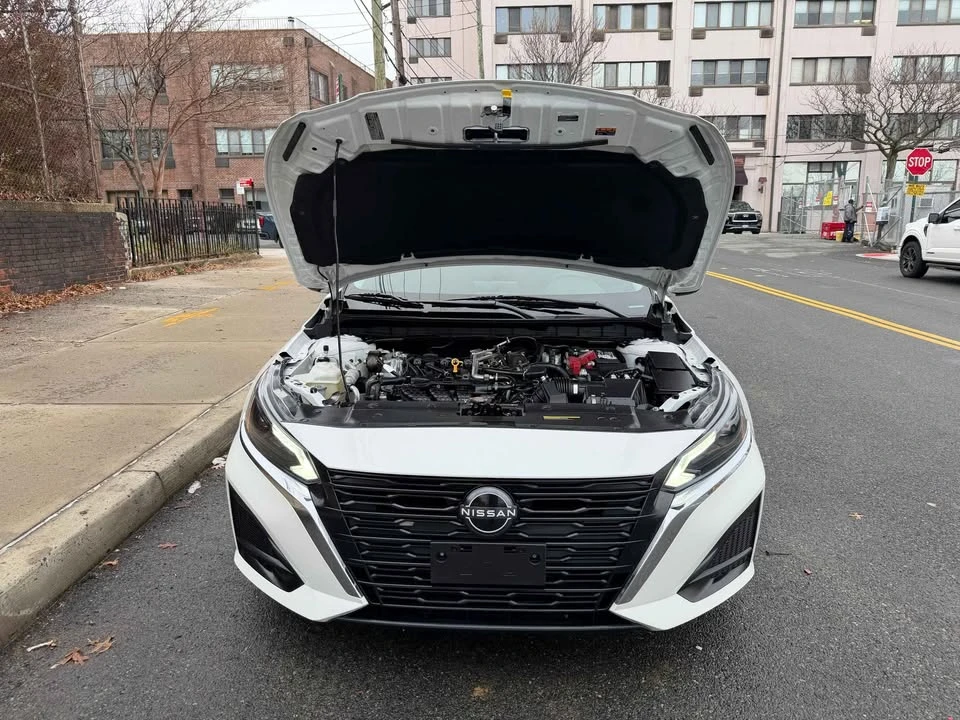 2023 Nissan Altima 6th Gen - Image 11 of 20