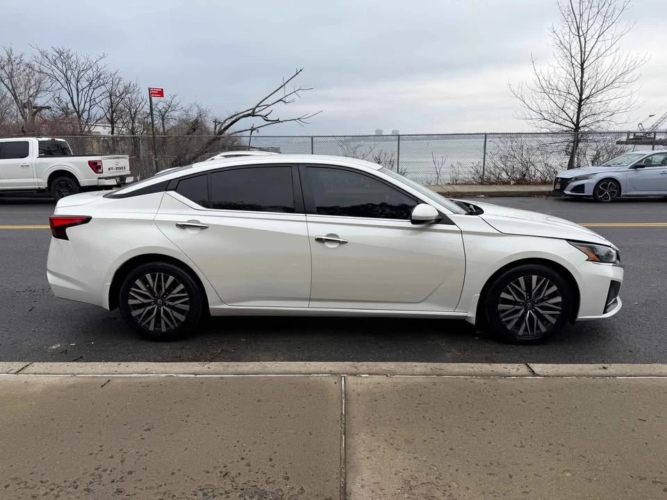 2023 Nissan Altima 6th Gen - Image 5 of 20
