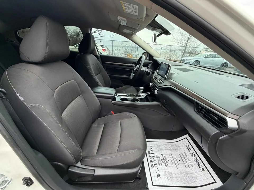2023 Nissan Altima 6th Gen - Image 16 of 20