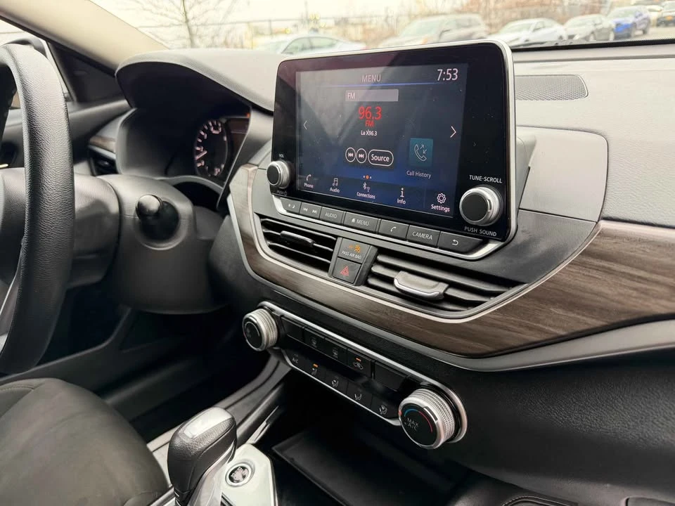 2023 Nissan Altima 6th Gen - Image 17 of 20