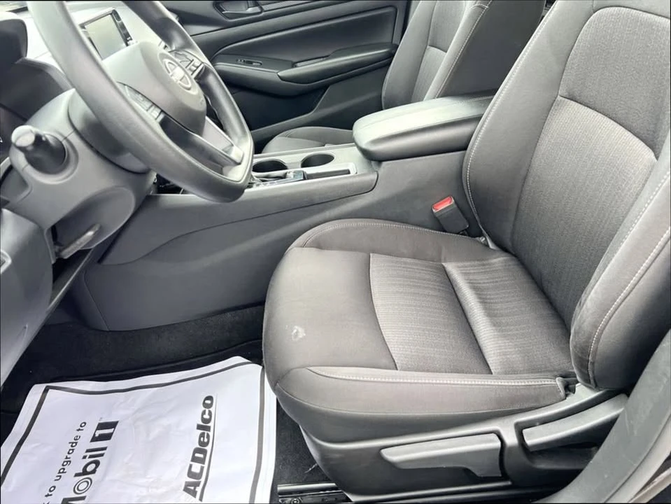 2023 Nissan Altima 6th Gen - Image 10 of 15