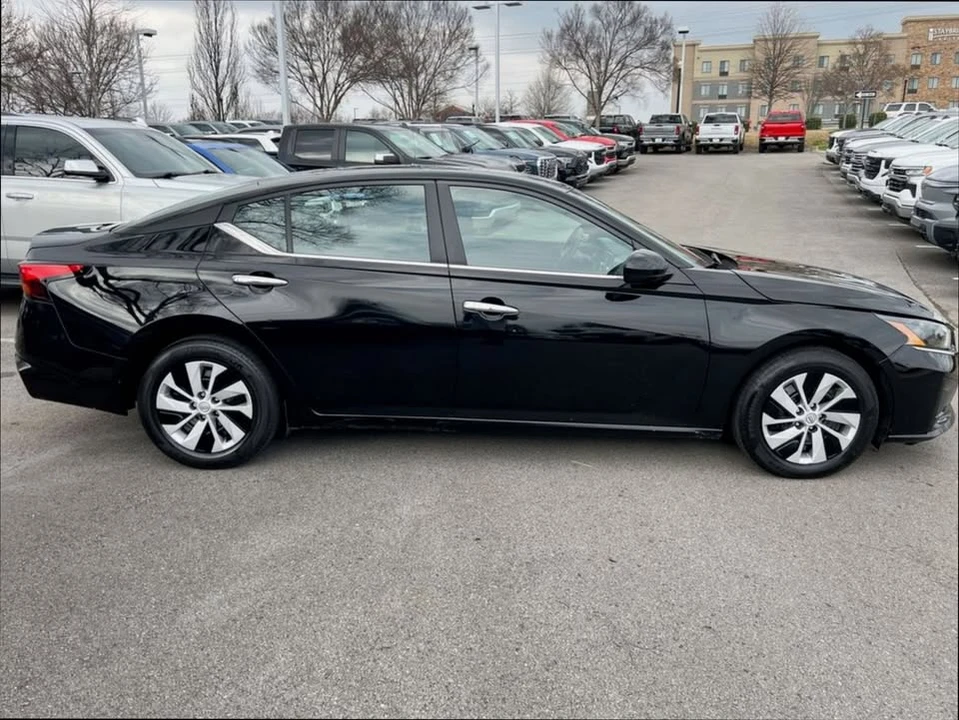 2023 Nissan Altima 6th Gen - Image 4 of 15