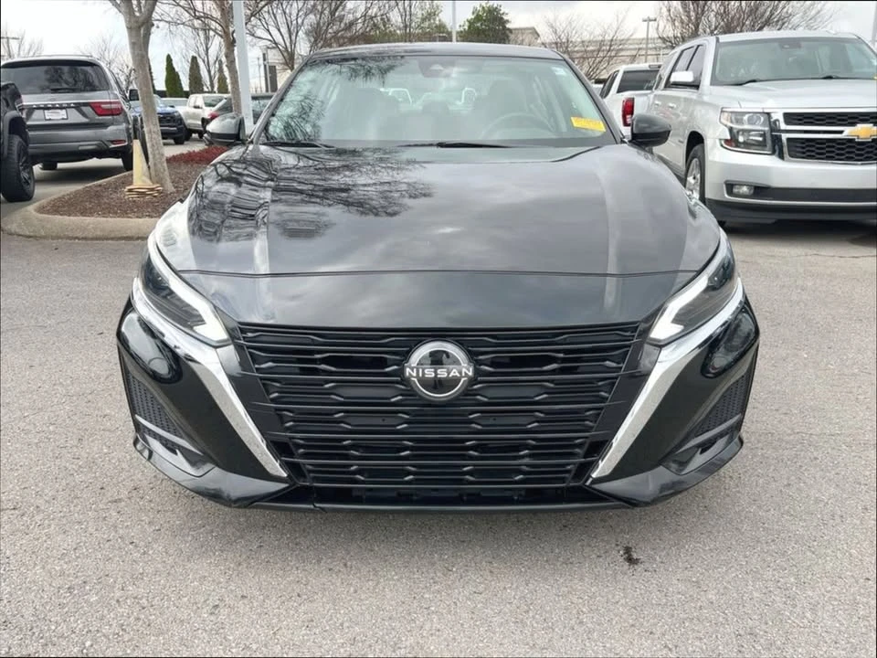 2023 Nissan Altima 6th Gen - Image 3 of 15