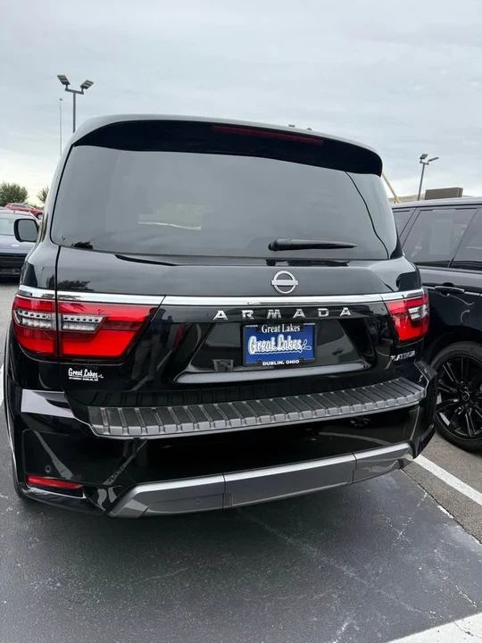 2023 Nissan Armada - Image 6 of 13