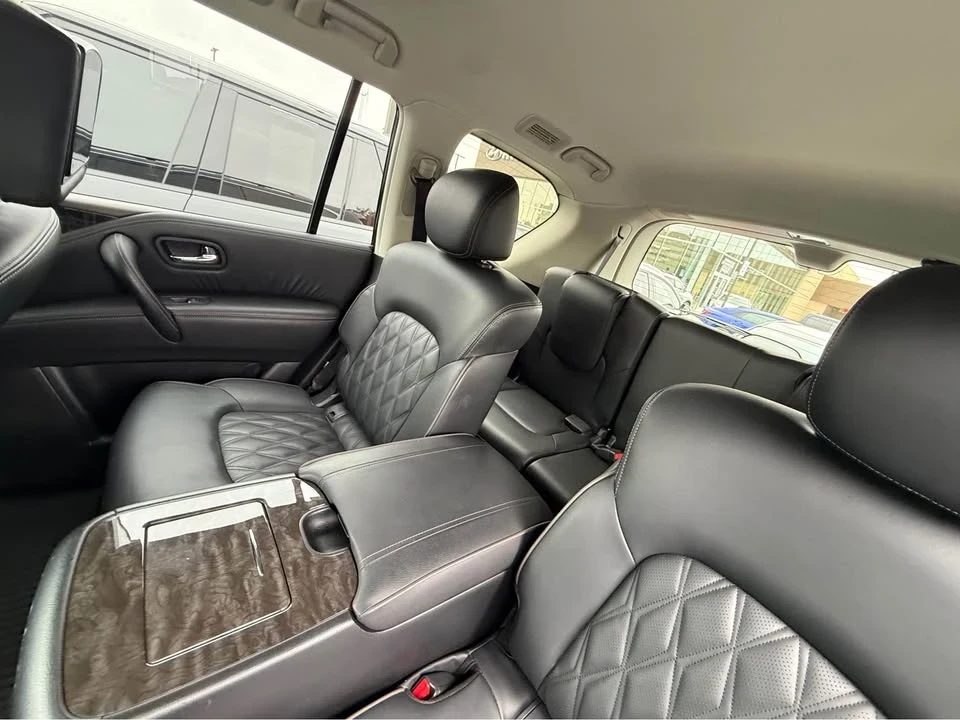 2023 Nissan Armada - Image 12 of 13