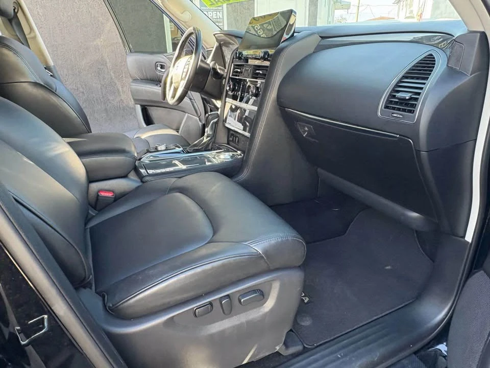 2023 Nissan Armada - Image 13 of 20