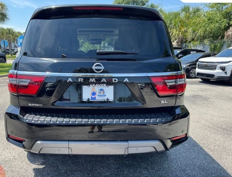 2023 Nissan Armada - Image 4 of 12