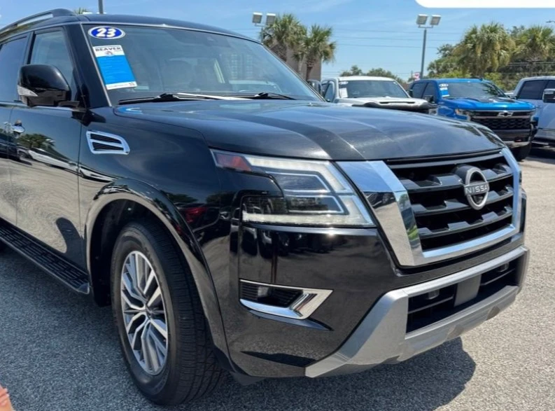2023 Nissan Armada - Image 6 of 12
