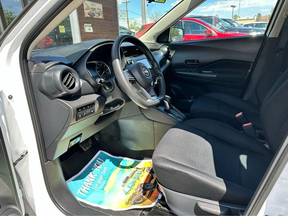 2023 Nissan Kicks - Image 11 of 20