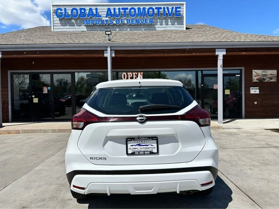 2023 Nissan Kicks - Image 9 of 20