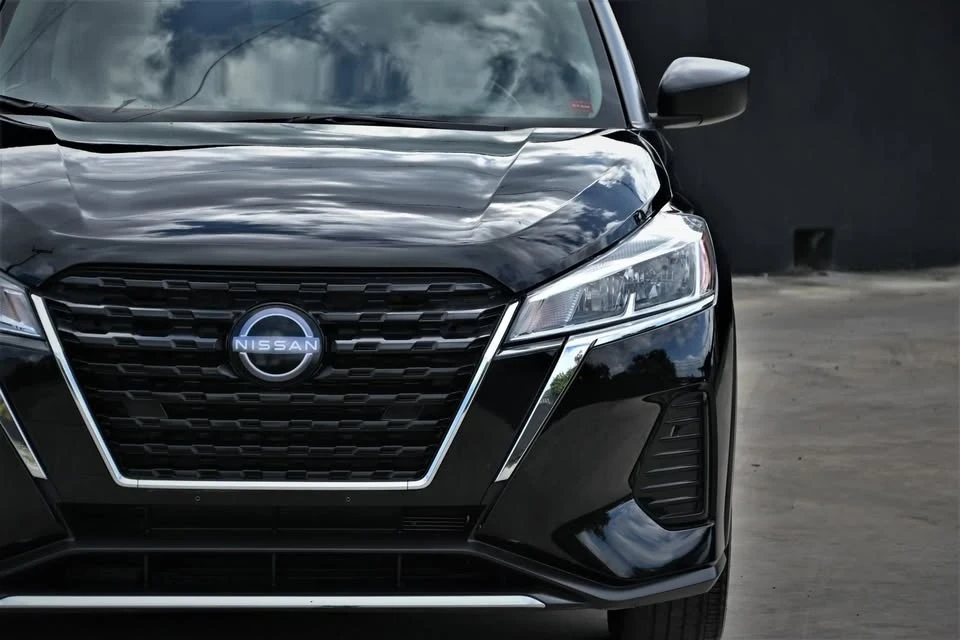 2023 Nissan Kicks - Image 8 of 19