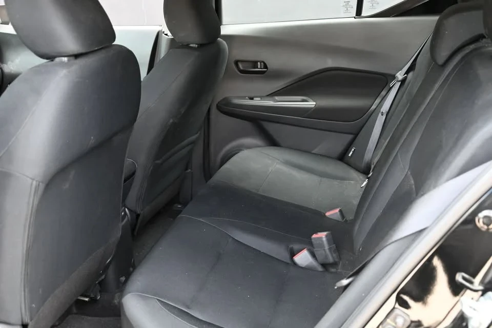 2023 Nissan Kicks - Image 17 of 19