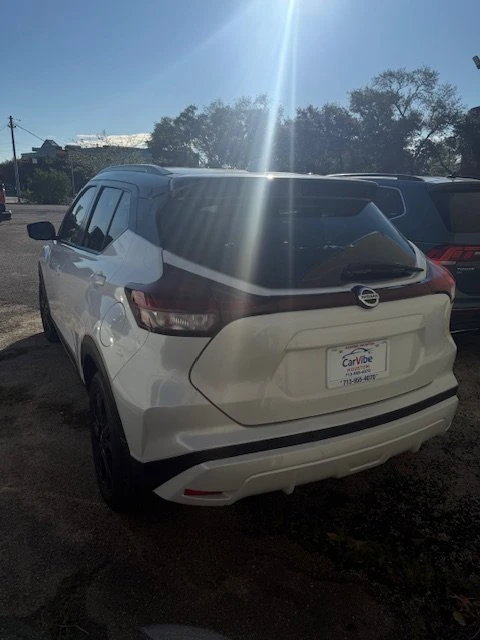 2023 Nissan Kicks - Image 3 of 4
