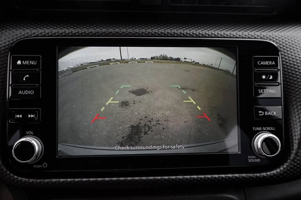 2023 Nissan Kicks - Image 16 of 20