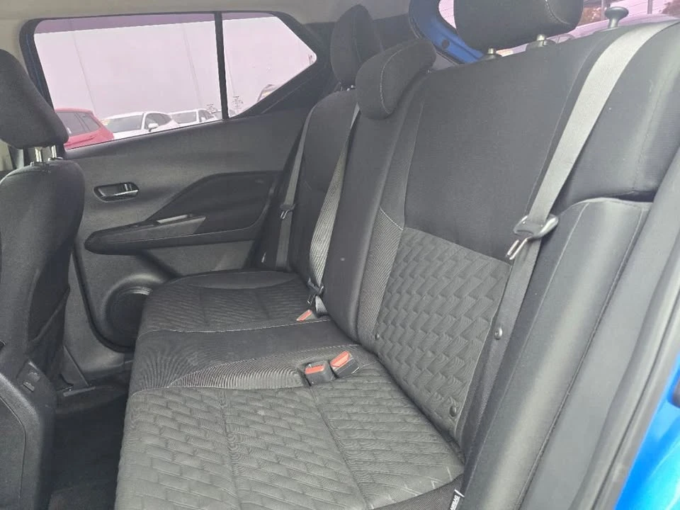 2023 Nissan Kicks - Image 11 of 18