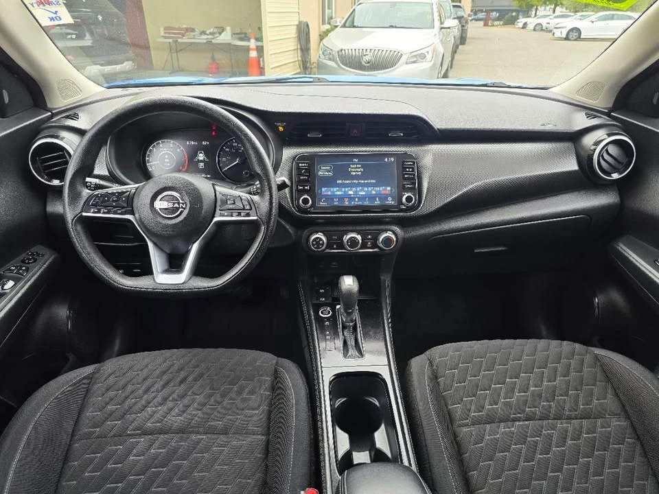 2023 Nissan Kicks - Image 10 of 18