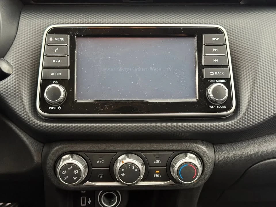 2023 Nissan Kicks - Image 9 of 12