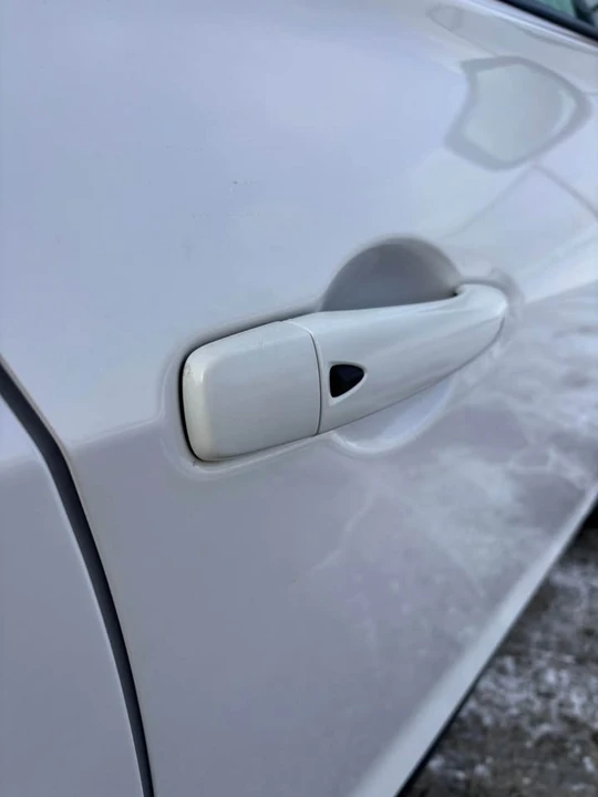 2023 Nissan Kicks - Image 10 of 19