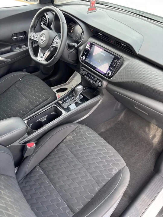 2023 Nissan Kicks - Image 16 of 19