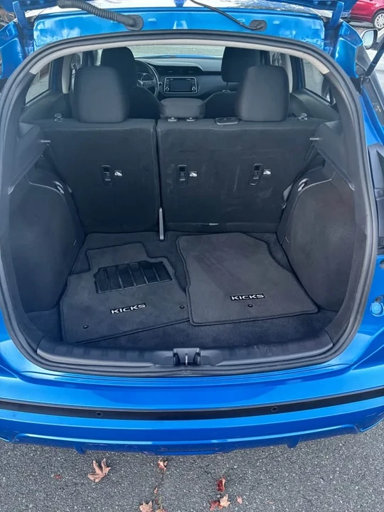 2023 Nissan Kicks - Image 5 of 7