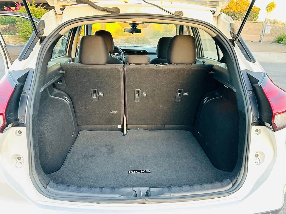 2023 Nissan Kicks - Image 14 of 15